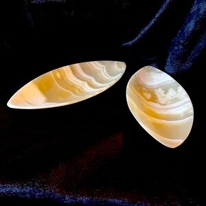 2 Vintage Amber Araconite Alabaster Dish- Italy 1950’s (11” & 9”)